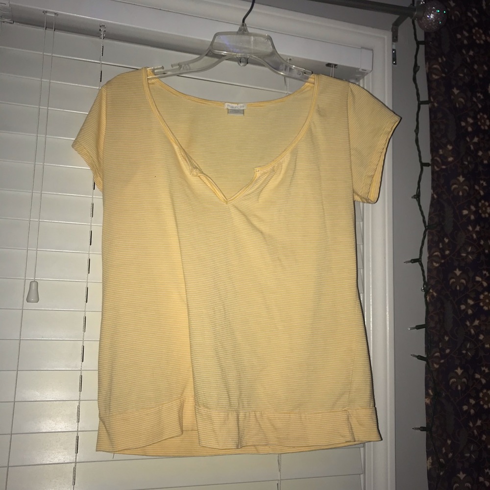 yellow top